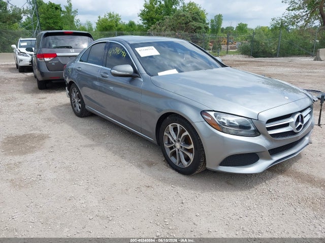 45340594 :رقم المزاد ، 55SWF4JB3FU069693 vin ، 2015 Mercedes-benz C 300 مزاد بيع