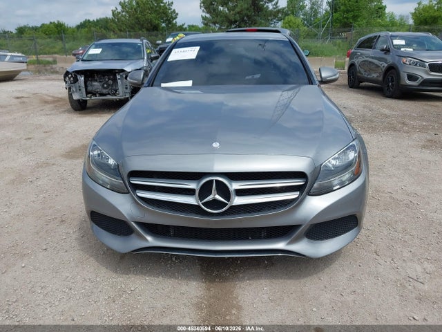 45340594 :رقم المزاد ، 55SWF4JB3FU069693 vin ، 2015 Mercedes-benz C 300 مزاد بيع