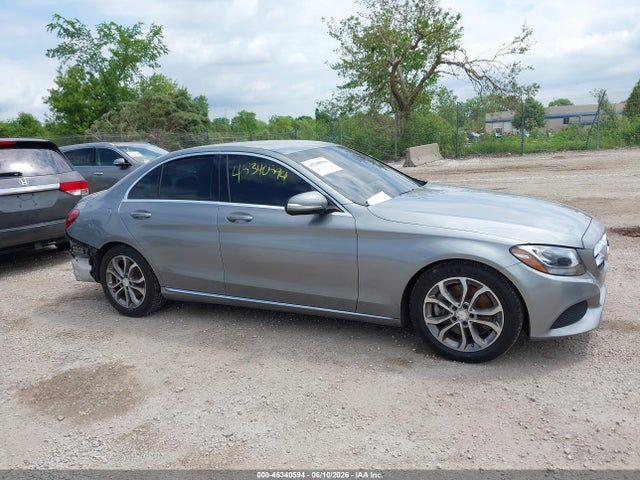 45340594 :رقم المزاد ، 55SWF4JB3FU069693 vin ، 2015 Mercedes-benz C 300 مزاد بيع