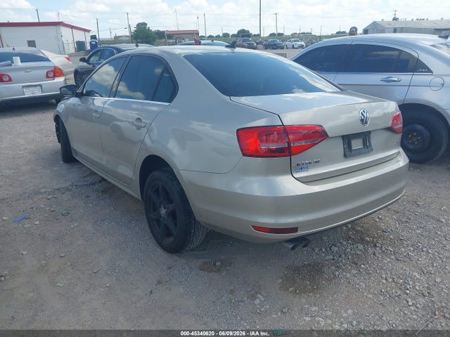 Продажа на аукционе авто 2015 Volkswagen Jetta 2.0l Tdi Se, vin: 3VWLA7AJ3FM233125, номер лота: 45340620