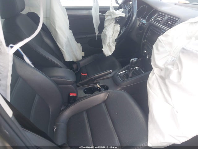 Продажа на аукционе авто 2015 Volkswagen Jetta 2.0l Tdi Se, vin: 3VWLA7AJ3FM233125, номер лота: 45340620