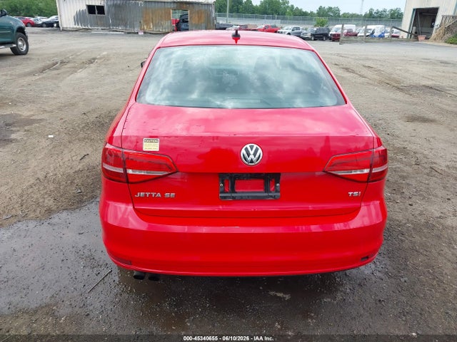 2015 Volkswagen Jetta 1.8t Se მანქანა იყიდება აუქციონზე, vin: 3VWD17AJ0FM355610, აუქციონის ნომერი: 45340655