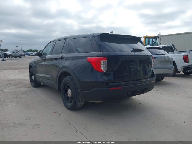 Ford Police Interceptor Utility 2022 1FM5K8AB2NGA31212 Image 3