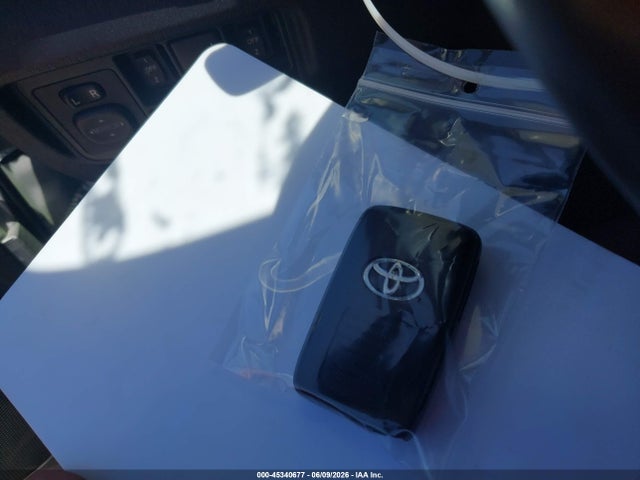 Продаж на аукціоні авто 2014 Toyota Prius Two, vin: JTDKN3DU1E0381342, номер лоту: 45340677