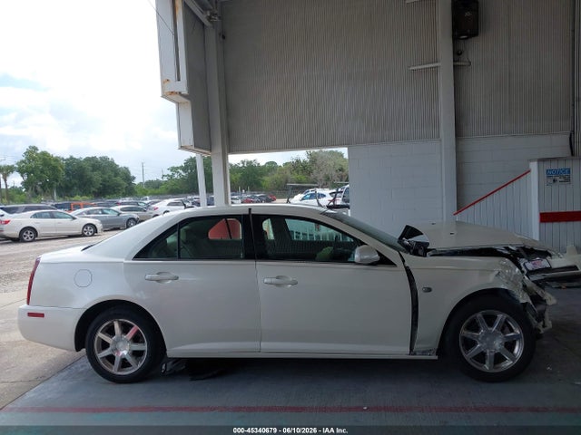2005 Cadillac Sts V6 მანქანა იყიდება აუქციონზე, vin: 1G6DW677050236101, აუქციონის ნომერი: 45340679