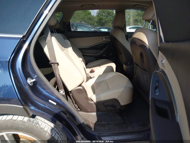 Hyundai Santa Fe 2017 KM8SR4HF7HU251340 Image 8