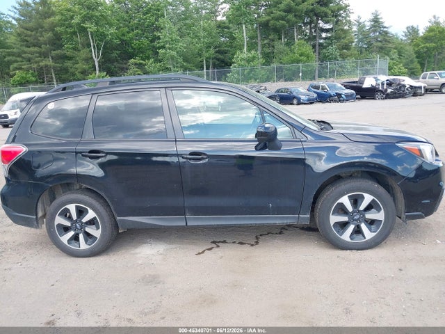 Subaru Forester 2.5i Premium 2017 JF2SJAEC1HH515487 Image 13