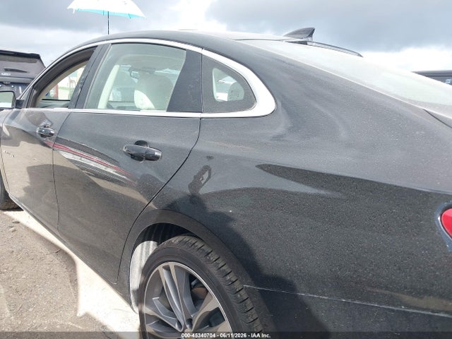 1G1ZE5ST8RF232037 Chevrolet Malibu Fwd 2lt