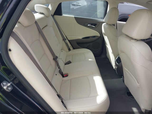 1G1ZE5ST8RF232037 Chevrolet Malibu Fwd 2lt