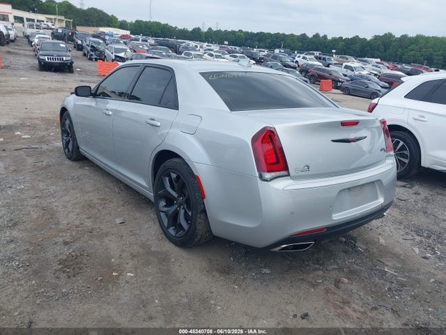 2023 Chrysler 300 300s მანქანა იყიდება აუქციონზე, vin: 2C3CCABG0PH641180, აუქციონის ნომერი: 45340708