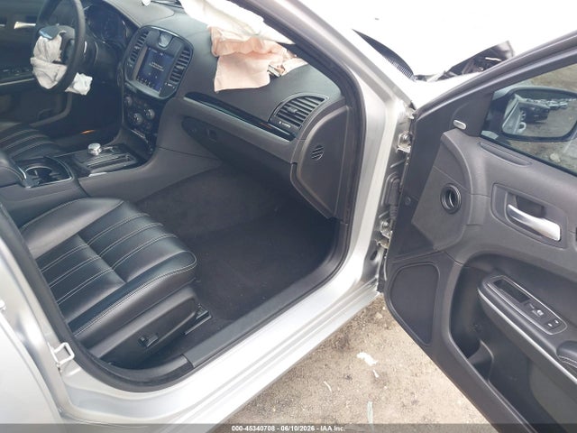 2023 Chrysler 300 300s მანქანა იყიდება აუქციონზე, vin: 2C3CCABG0PH641180, აუქციონის ნომერი: 45340708