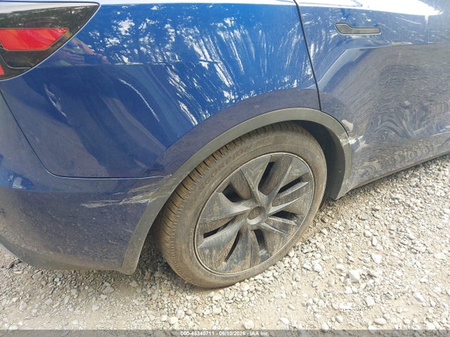 45340711 :رقم المزاد ، 7SAYGDEE7SA341622 vin ، 2025 Tesla Model Y Long Range Dual Motor All-wheel Drive مزاد بيع