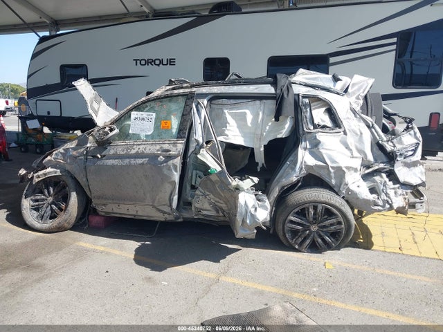 Aukcja sprzedaży 2022 Volkswagen Tiguan 2.0t Se R-line Black, vin: 3VV8B7AX1NM165725, numer aukcji: 45340752