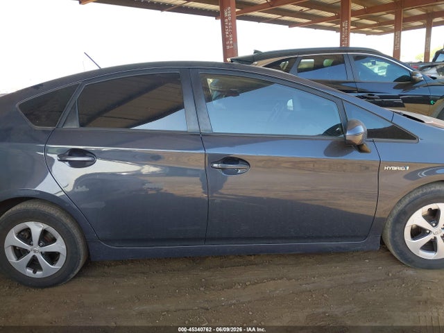45340762 :رقم المزاد ، JTDKN3DU2D1672781 vin ، 2013 Toyota Prius Two مزاد بيع