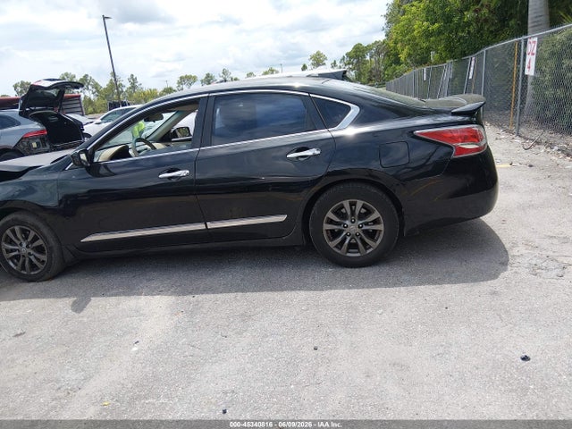 2015 Nissan Altima 2.5 S მანქანა იყიდება აუქციონზე, vin: 1N4AL3AP4FC459182, აუქციონის ნომერი: 45340816