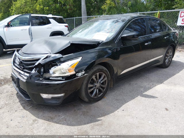 2015 Nissan Altima 2.5 S მანქანა იყიდება აუქციონზე, vin: 1N4AL3AP4FC459182, აუქციონის ნომერი: 45340816