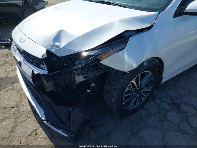 KIA Forte Lxs 2023 3KPF24AD9PE538873 Image 6