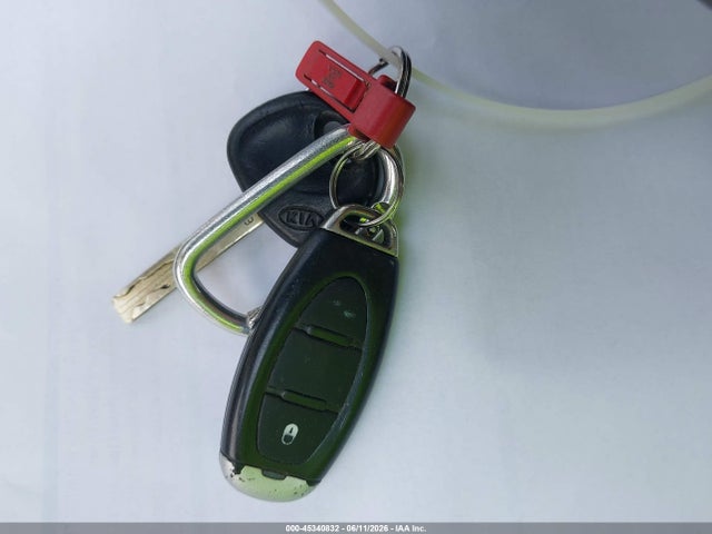 Aukcja sprzedaży 2011 Kia Sorento Lx, vin: 5XYKT3A13BG130666, numer aukcji: 45340832