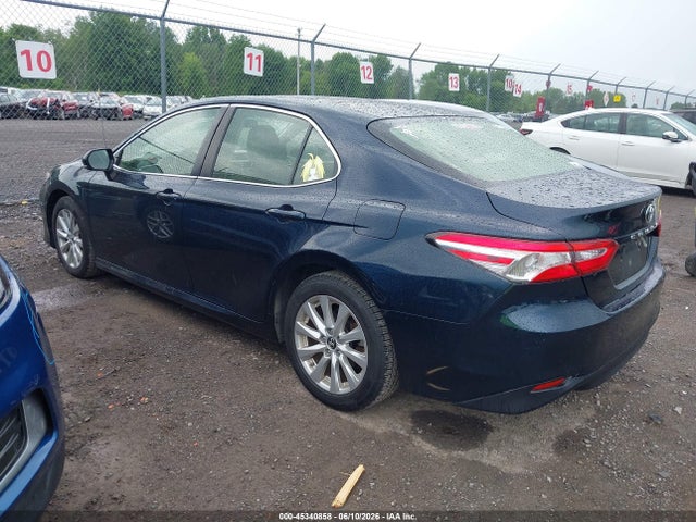 2018 Toyota Camry Le მანქანა იყიდება აუქციონზე, vin: JTNB11HK9J3017859, აუქციონის ნომერი: 45340858