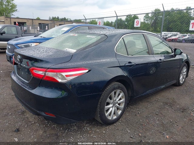 2018 Toyota Camry Le მანქანა იყიდება აუქციონზე, vin: JTNB11HK9J3017859, აუქციონის ნომერი: 45340858