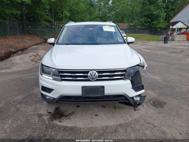 2018 Volkswagen Tiguan 2.0t Se/2.0t Sel მანქანა იყიდება აუქციონზე, vin: 3VV2B7AX5JM071668, აუქციონის ნომერი: 45340902