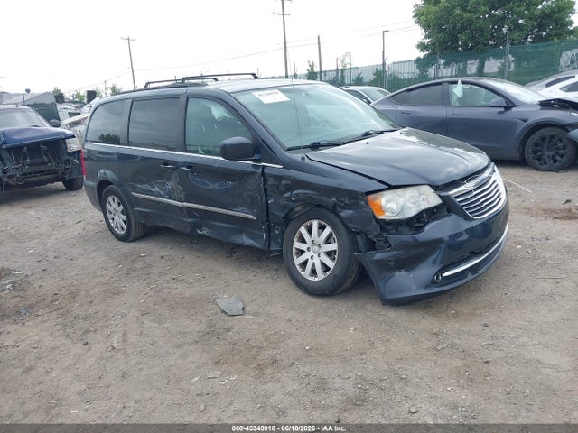 2014 2C4RC1BG8ER138686 main image