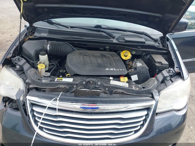 2C4RC1BG8ER138686 Chrysler Town &amp; Country Touring