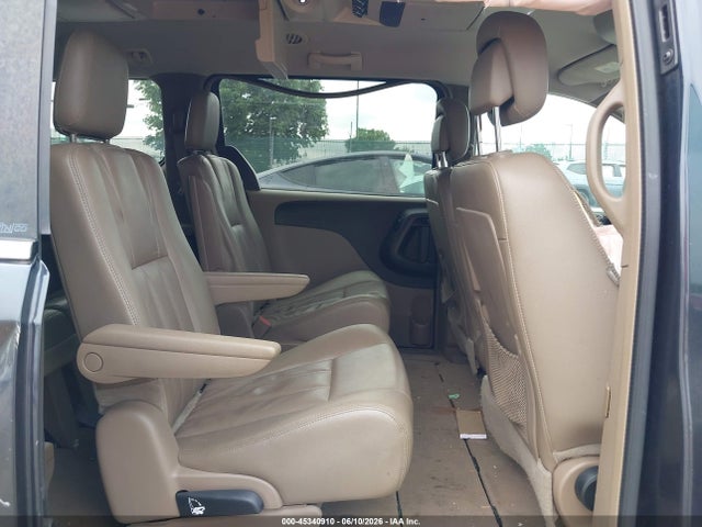 2C4RC1BG8ER138686 Chrysler Town &amp; Country Touring