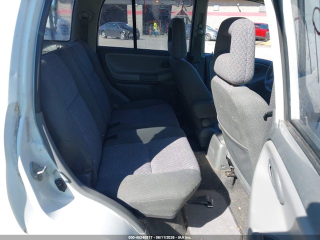 45340917 :رقم المزاد ، 2CNBE134246917402 vin ، 2004 Chevrolet Tracker مزاد بيع