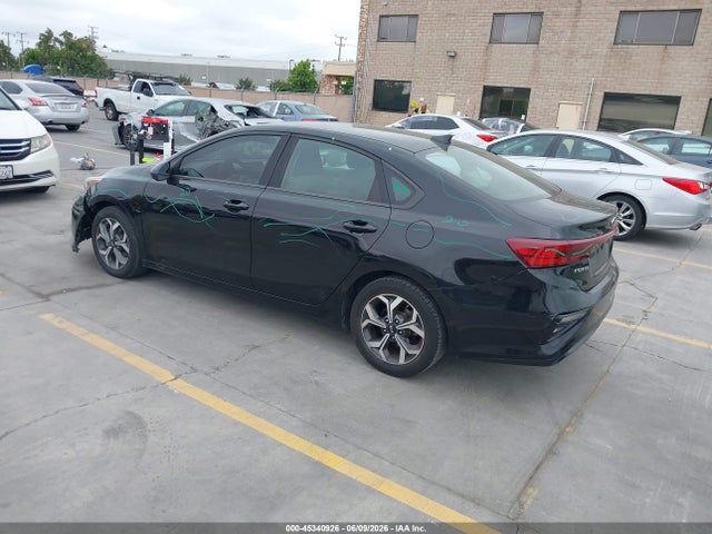 KIA Forte Lxs 2019 3KPF24AD8KE039491 Image 3