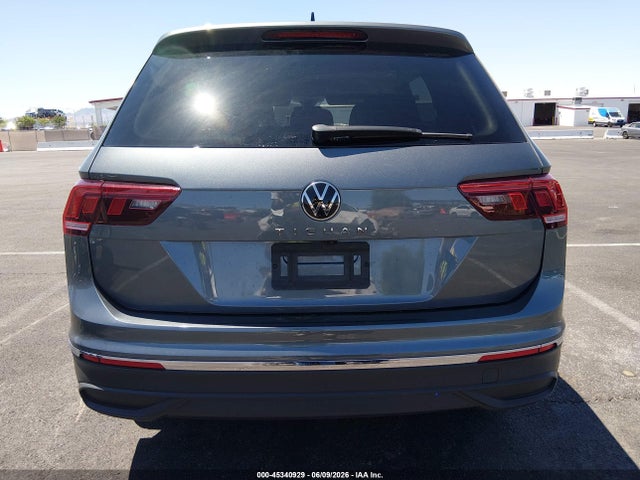 3VVRB7AX5RM035926 Volkswagen Tiguan 2.0t S