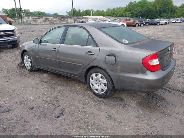 2004 Toyota Camry Se მანქანა იყიდება აუქციონზე, vin: 4T1BE32K54U900011, აუქციონის ნომერი: 45340944