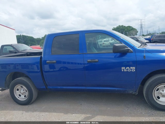 45340981 :رقم المزاد ، 1C6RR7KG9JS293104 vin ، 2018 Ram 1500 Tradesman  4x4 5'7 Box مزاد بيع