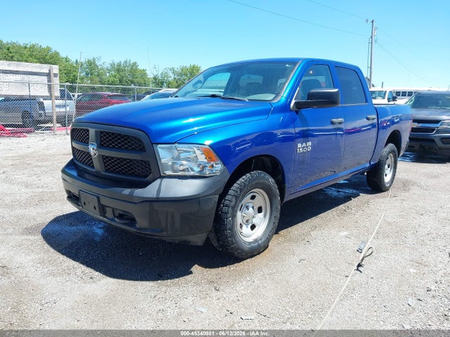 45340981 :رقم المزاد ، 1C6RR7KG9JS293104 vin ، 2018 Ram 1500 Tradesman  4x4 5'7 Box مزاد بيع