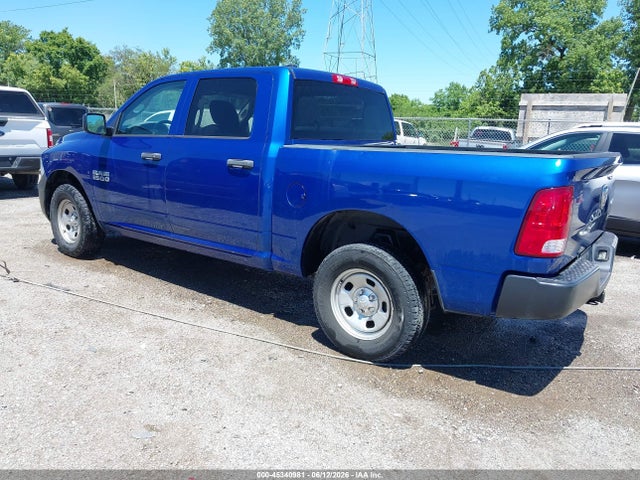 45340981 :رقم المزاد ، 1C6RR7KG9JS293104 vin ، 2018 Ram 1500 Tradesman  4x4 5'7 Box مزاد بيع
