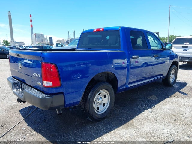 45340981 :رقم المزاد ، 1C6RR7KG9JS293104 vin ، 2018 Ram 1500 Tradesman  4x4 5'7 Box مزاد بيع