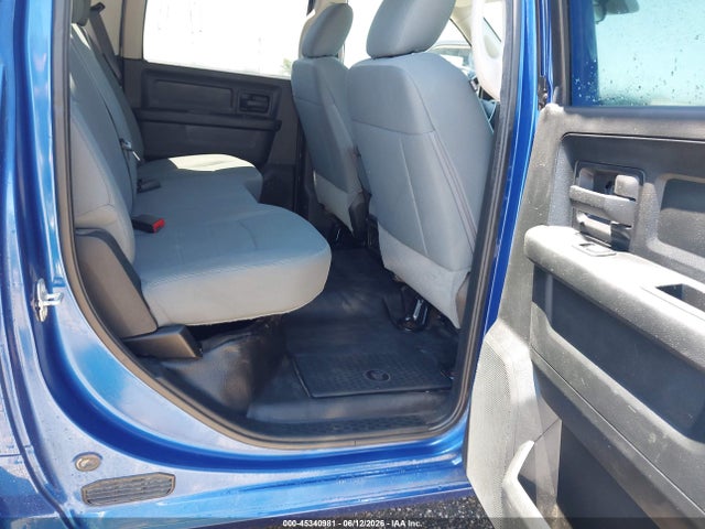 45340981 :رقم المزاد ، 1C6RR7KG9JS293104 vin ، 2018 Ram 1500 Tradesman  4x4 5'7 Box مزاد بيع