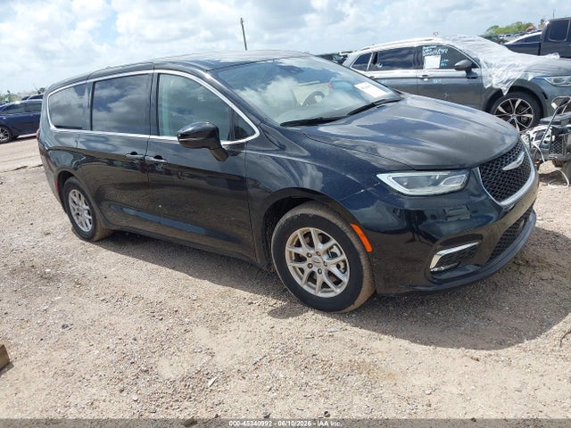 Продаж на аукціоні авто 2024 Chrysler Pacifica Touring L, vin: 2C4RC1BG5RR136321, номер лоту: 45340992