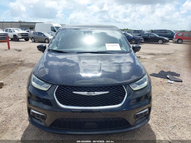Chrysler Pacifica Touring L 2024 2C4RC1BG5RR136321 Image 13