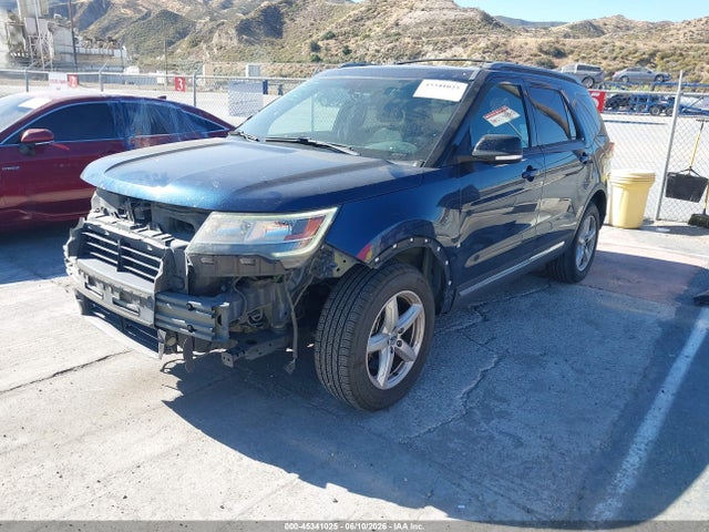 Ford EXPLORER XLT 2017 1FM5K8D88HGC85625 Image 2