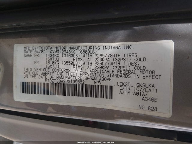Aukcja sprzedaży 2002 Toyota Sequoia Limited V8, vin: 5TDZT38A32S109582, numer aukcji: 45341051