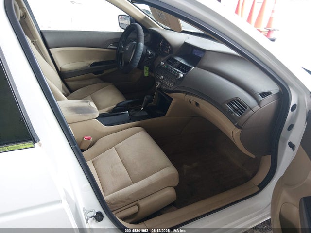 45341062 :رقم المزاد ، 1HGCP2F40AA083618 vin ، 2010 Honda Accord 2.4 Lx-p مزاد بيع