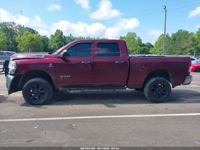 45341063 :رقم المزاد ، 3C6UR5CL1NG394841 vin ، 2022 Ram 2500 Tradesman  4x4 6'4 Box مزاد بيع