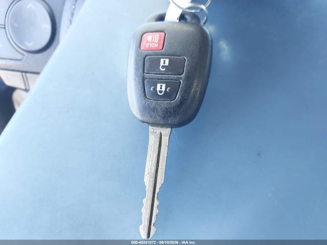 Toyota RAV4 LE 2018 2T3ZFREVXJW484822 Image 11