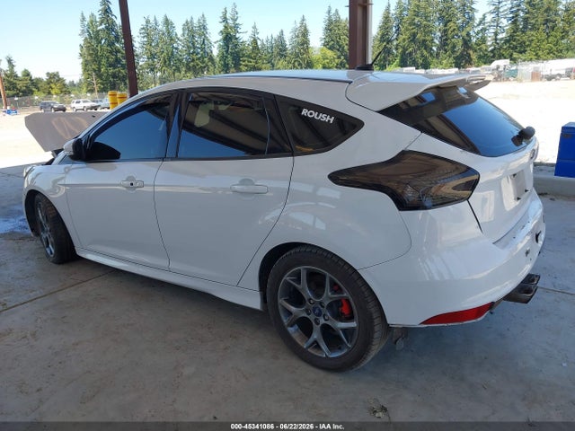 Ford FOCUS ST 2015 1FADP3L92FL281689 Image 3