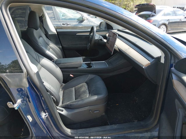 Продаж на аукціоні авто 2023 Tesla Model Y Awd/long Range Dual Motor All-wheel Drive, vin: 7SAYGDEE5PA199293, номер лоту: 45341090