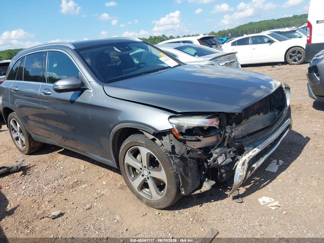 45341117 :رقم المزاد ، WDC0G4JB6GF065262 vin ، 2016 Mercedes-benz Glc 300 مزاد بيع