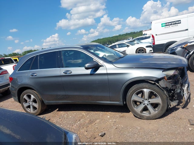 45341117 :رقم المزاد ، WDC0G4JB6GF065262 vin ، 2016 Mercedes-benz Glc 300 مزاد بيع