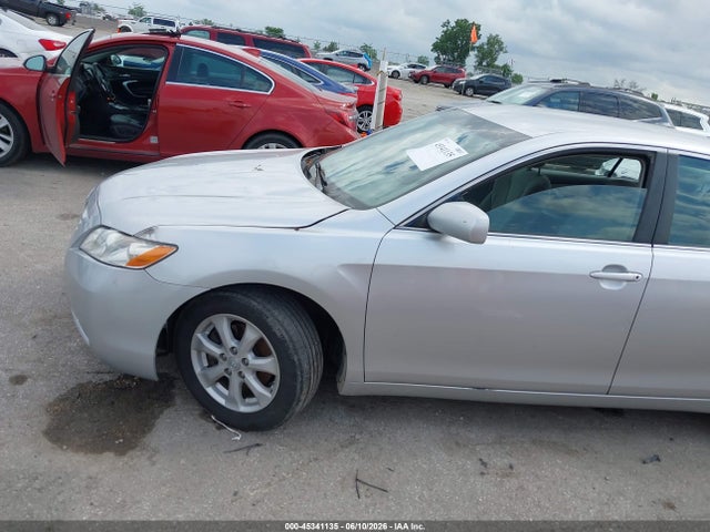 45341135 :رقم المزاد ، 4T4BE46KX8R036780 vin ، 2008 Toyota Camry Le مزاد بيع