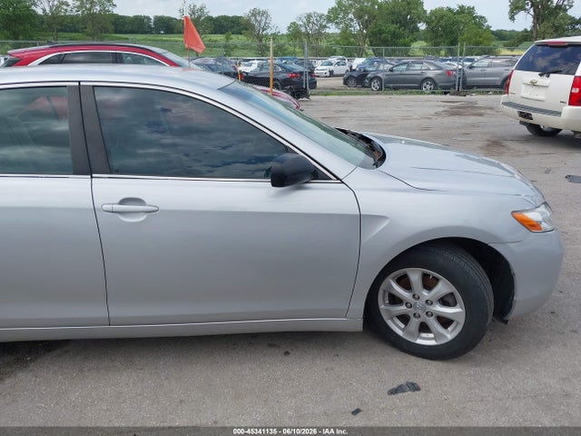 45341135 :رقم المزاد ، 4T4BE46KX8R036780 vin ، 2008 Toyota Camry Le مزاد بيع
